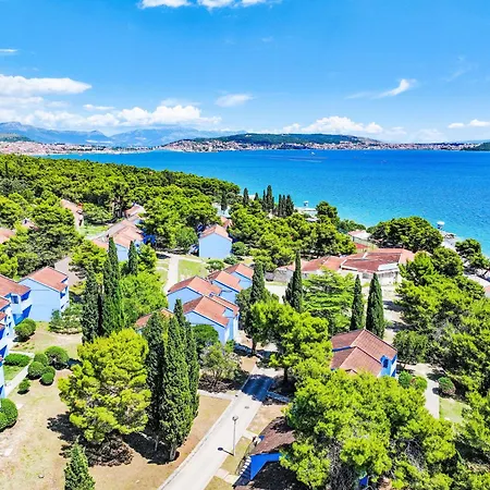 Medena-3 By Interhome