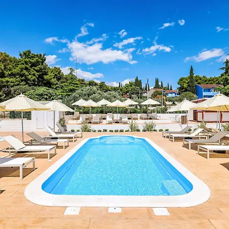 Medena-3 By Interhome