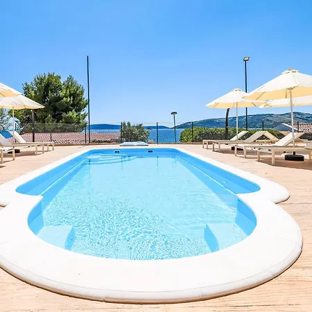 Appartamento Medena-3 By Interhome